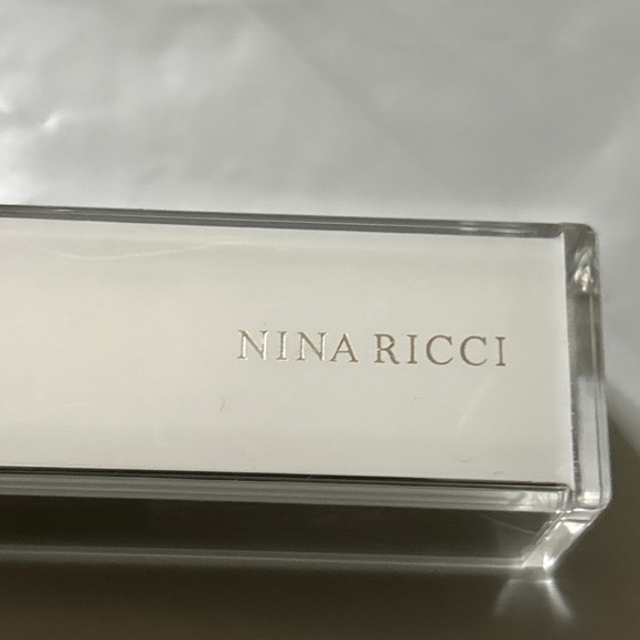 Nina Ricci Lipstick #08 Satin new without box - Picture 7 of 8